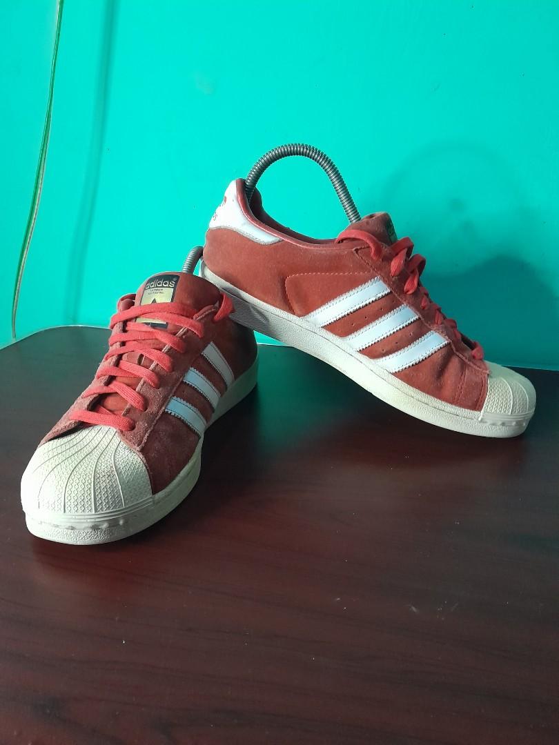Sepatu adidas super star suede shoes red original Fesyen Pria