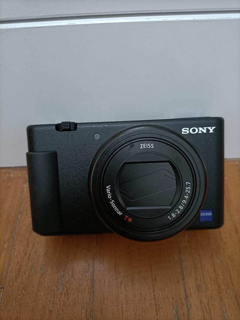 Sony ZV1 (plus spare batt, memory card), Photography, Cameras on Carousell