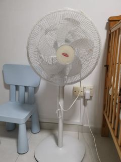 (Category: ) located in . Submitted by u0201001 (Listing ID 1194048066, Image 1). Description: .