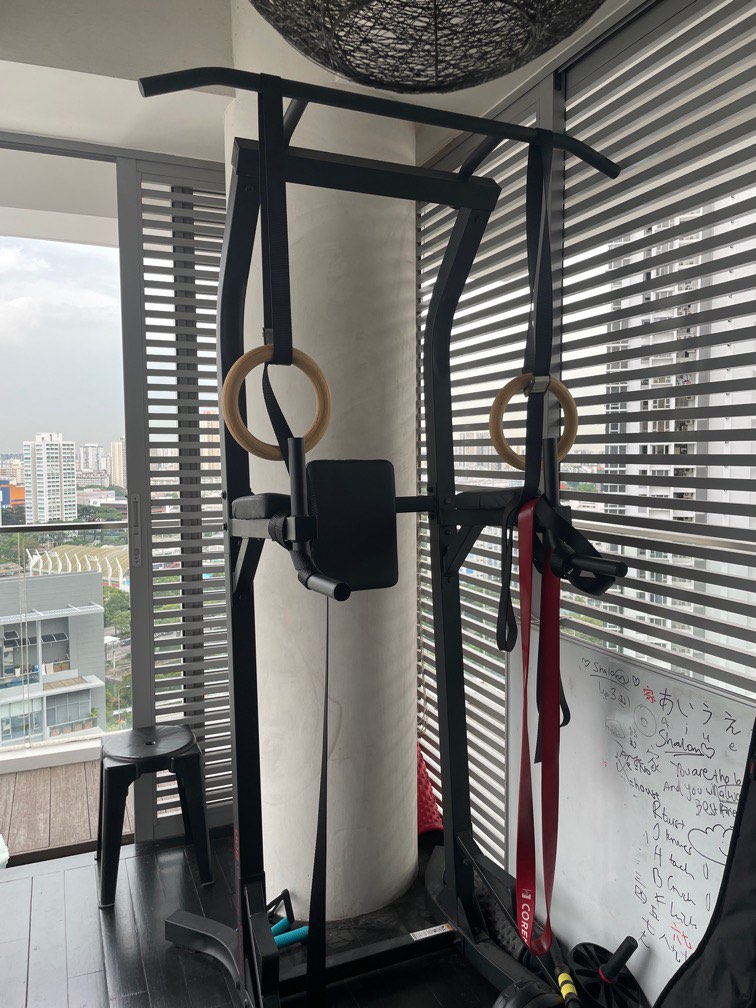 Standing pull-up bar, Sports Equipment, Exercise & Fitness, Cardio ...