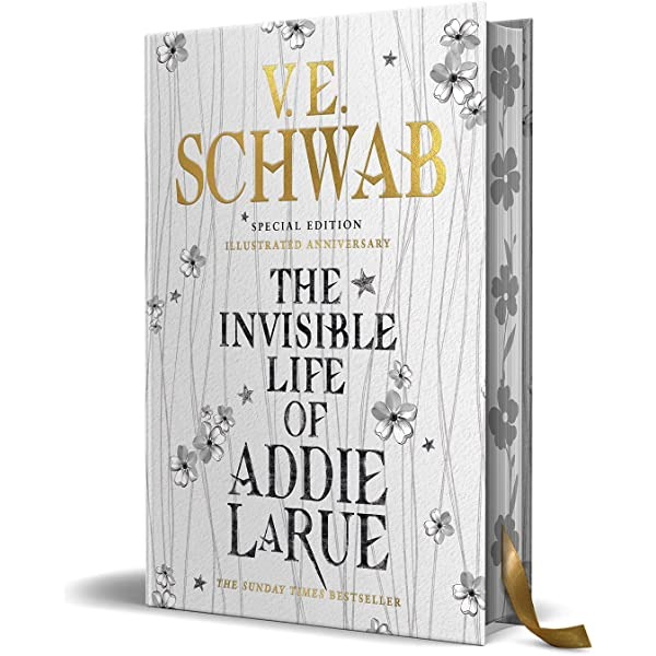 The Invisible Life of Addie LaRue Bundle by V.E. Schwab, Hobbies & Toys ...