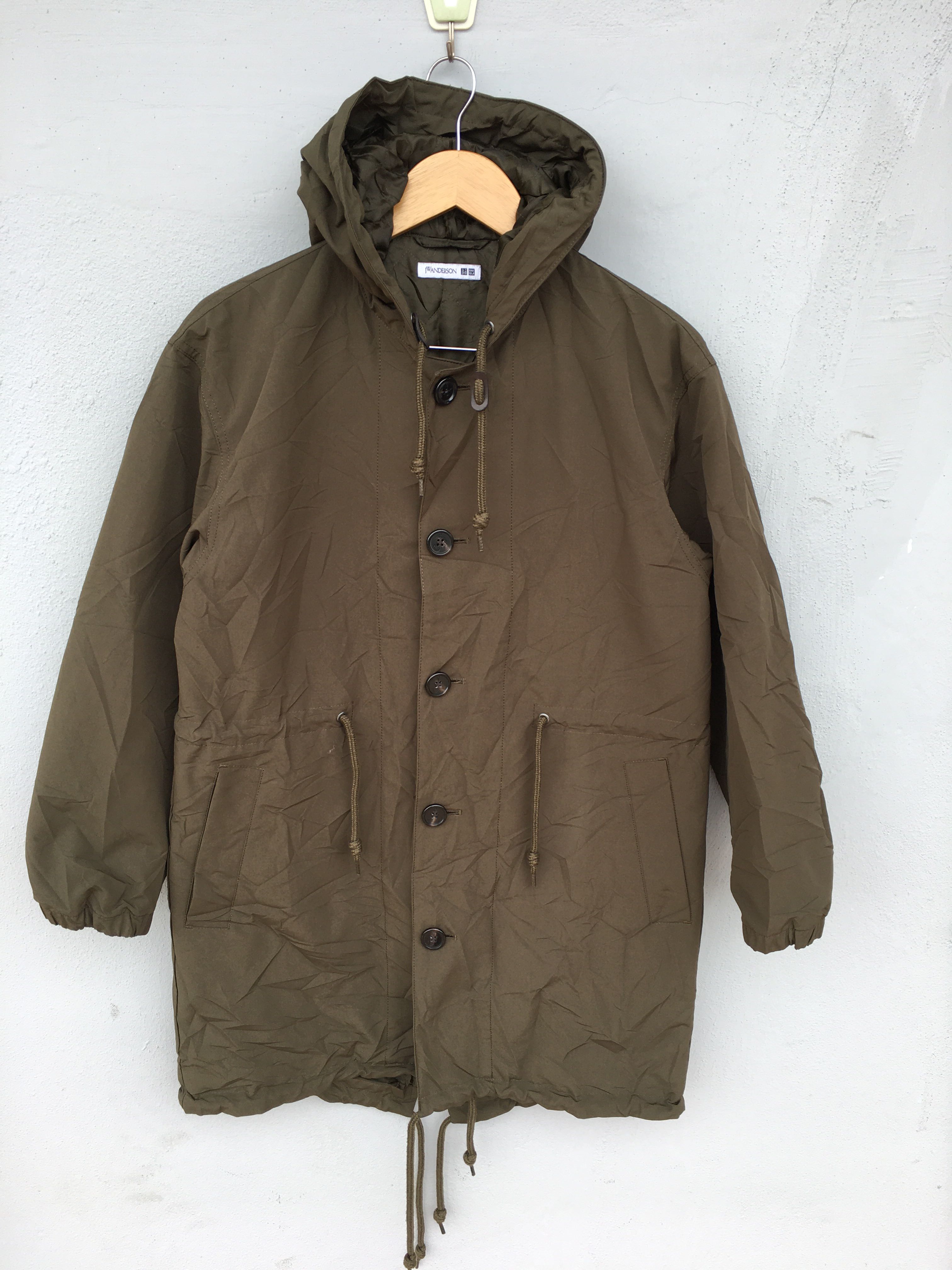 uniqlo x JW anderson fishtail green parka size s