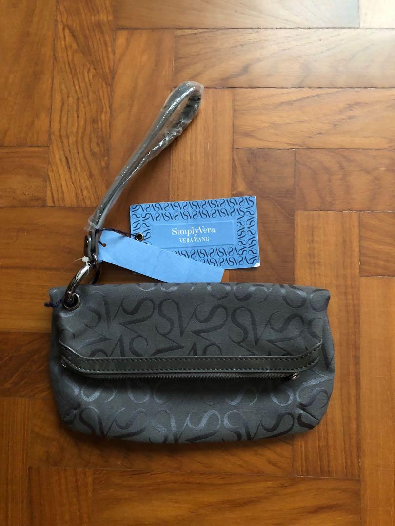 Vera Wang clutch Women s Fashion Bags Wallets Clutches on Carousell