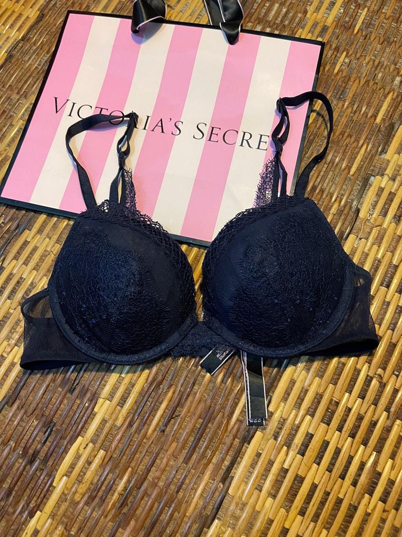 Victoria's Secret 32B / 34A, Women's Fashion, New Undergarments &  Loungewear on Carousell