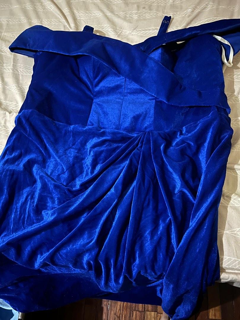 Zandra Lim Plus Size Formal Gown in Royal Blue (Category: Evening dresses & gowns) located in Manila. Submitted by kiersten2792 (Listing ID 203442437, Image 1). Description: Renting out/selling my Zandra Lim royal blue gown. Off shoulder. -Used once for a wedding. Custom made! -waist measurement = 50 inches -length (from back strap) = 44.5 inches -Velvety fabric -Very nice in person RFS: It's so beautiful but I need to sell it 'coz I need more fu