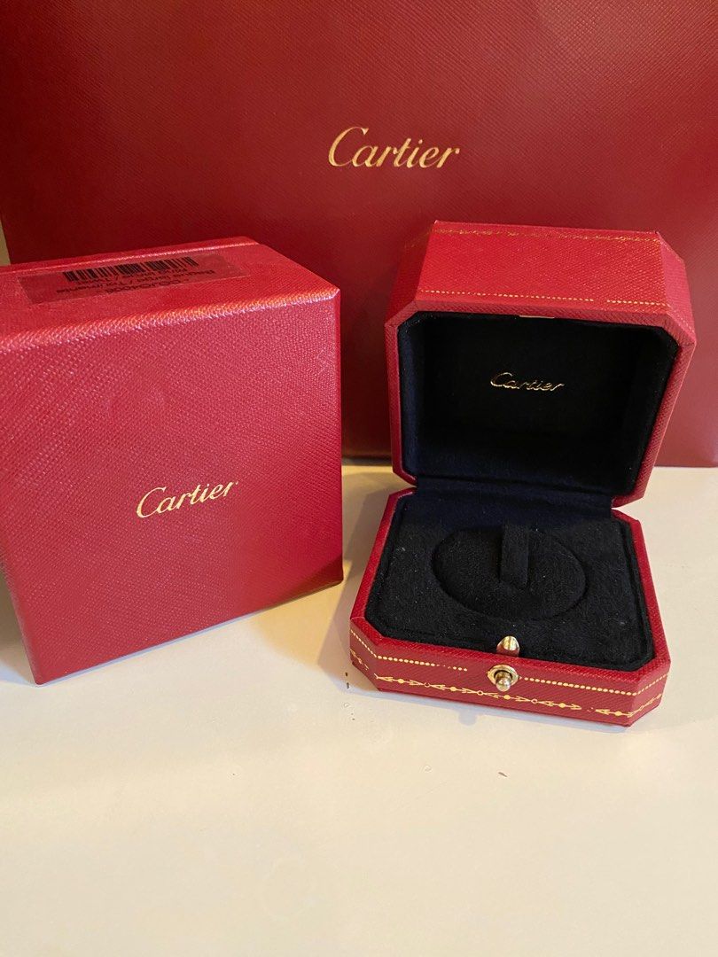 Authentic cartier on sale ring box