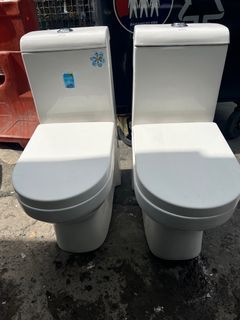 2nd Hand Hotel Pull Out Toilet Bowl 10 pcs available