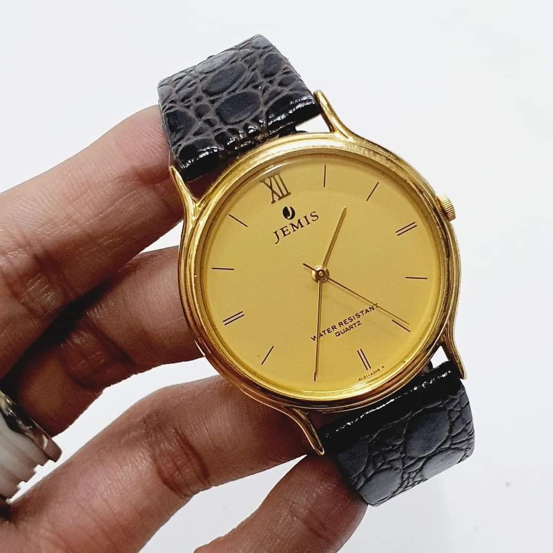Jemis water sales resistant quartz