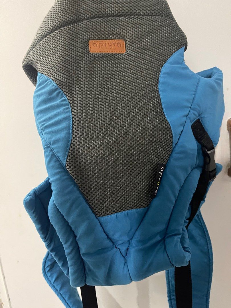 Apruva baby soft carrier (slate blue), Babies & Kids, Going Out
