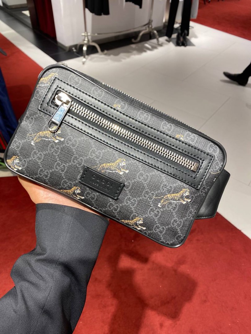 Gucci tiger belt bag deals