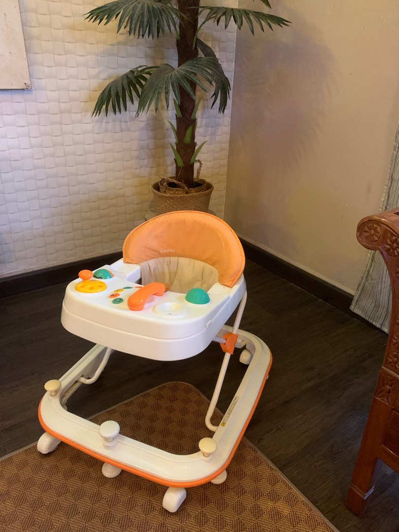 Baby Walkers Combi Walker Made in Japan, Babies & Kids, Infant Playtime