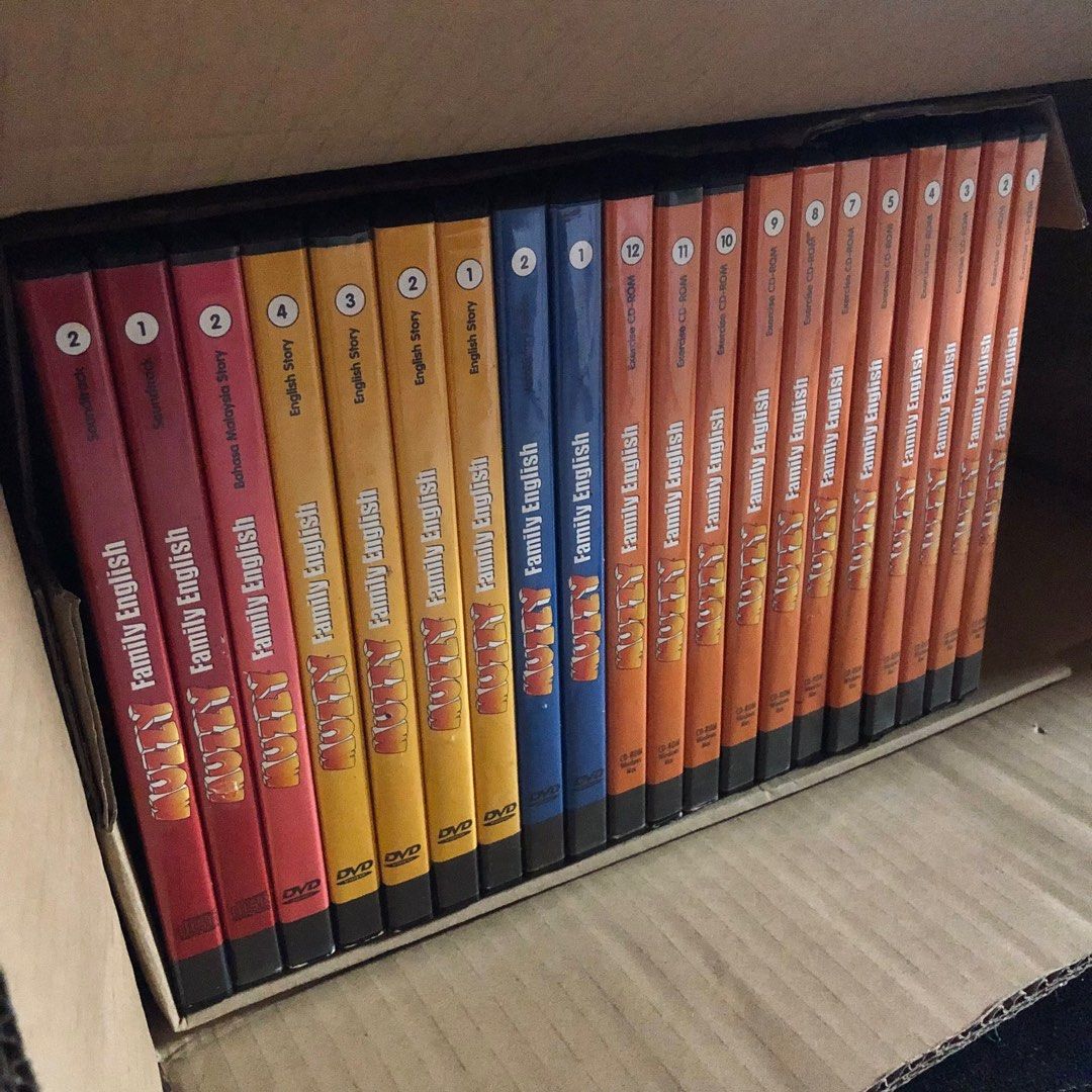 BBC Muzzy Family English CDs / DVDs / Disks, Hobbies & Toys, Music