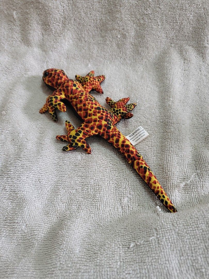 Beautiful Handmade Sand Filled Gecko Lizard Plush Toy / Paper Weight