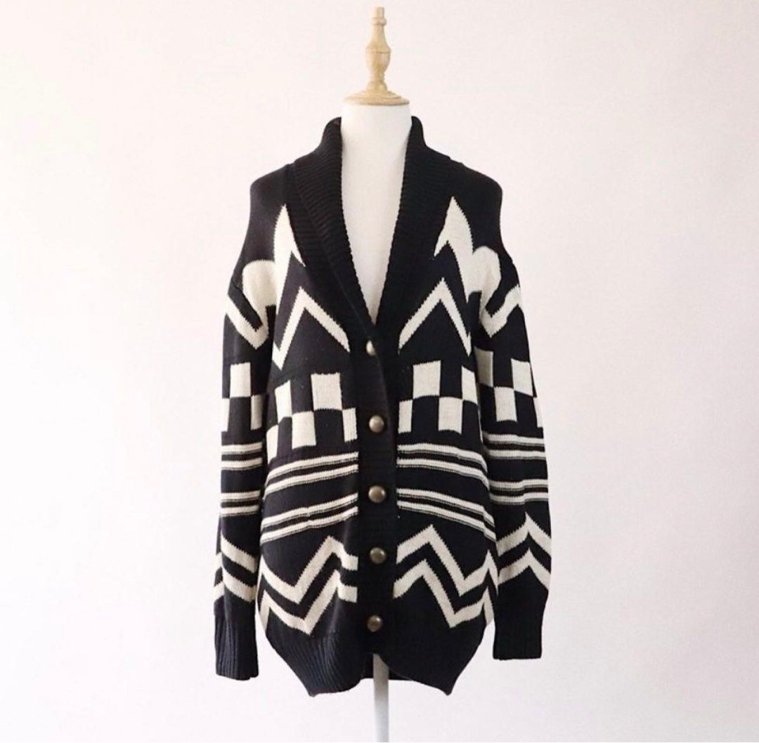 Black and White Aztec Jacket, Women's Fashion, Coats, Jackets and