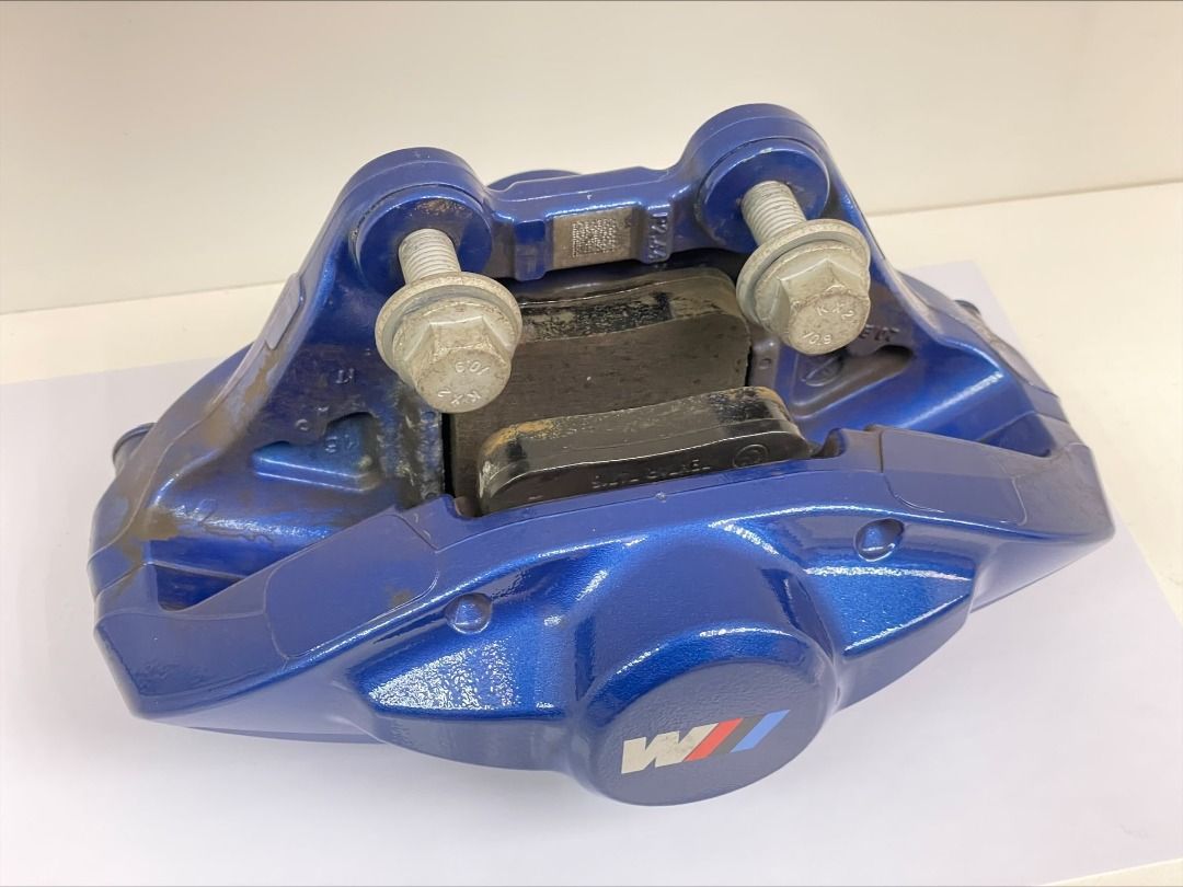 BMW M Sport Brakes Set (F20 F21 F22 F23 F30 F31 F34 F32 F33 F36), Car