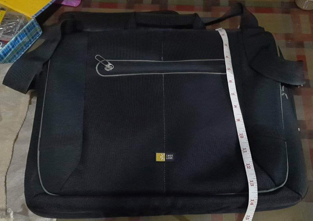 Case Logic Laptop Bag, Computers & Tech, Parts & Accessories, Laptop