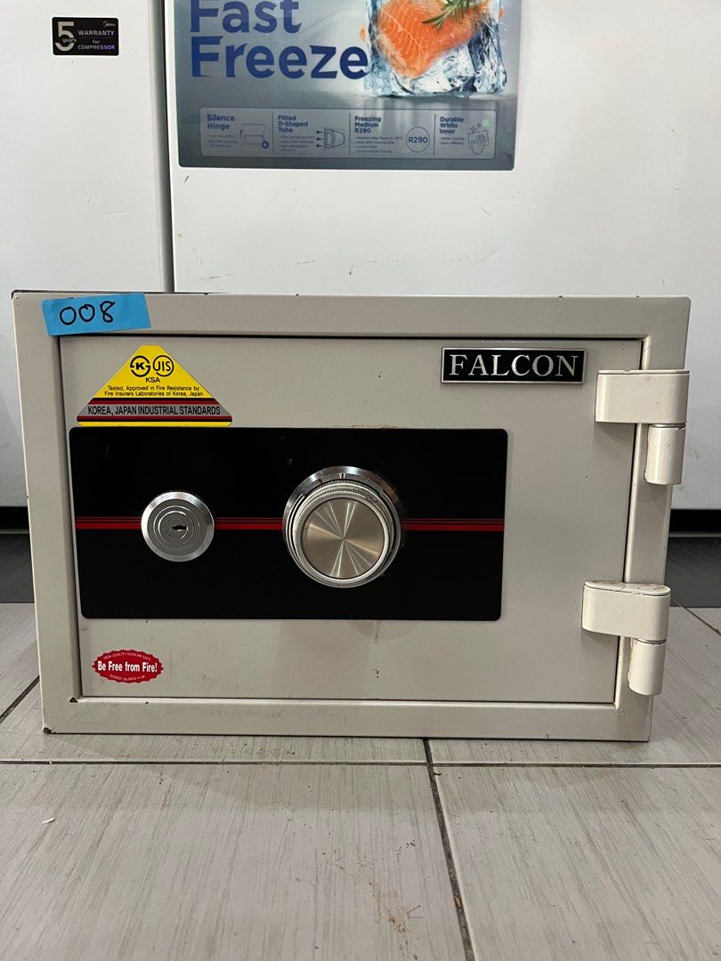 Cash Box Locker, Furniture & Home Living, Security & Locks, Safe on