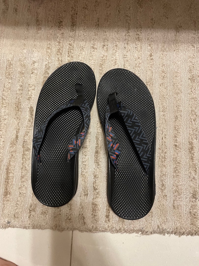 Chaco flip hotsell flops