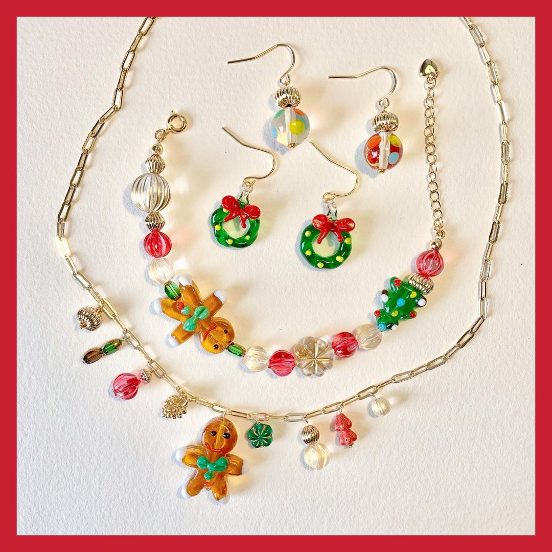 Christmas shop jewelry beads