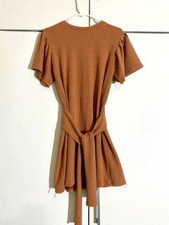 (Category: ) located in . Submitted by eri.closet (Listing ID 1195936245, Image 1). Description: .