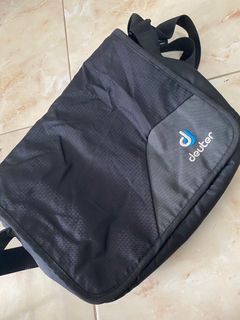 (Kategori: ) berada di . Dikirim oleh Navya_stuff (ID iklan 1195853684, Gambar 1). Deskripsi: .