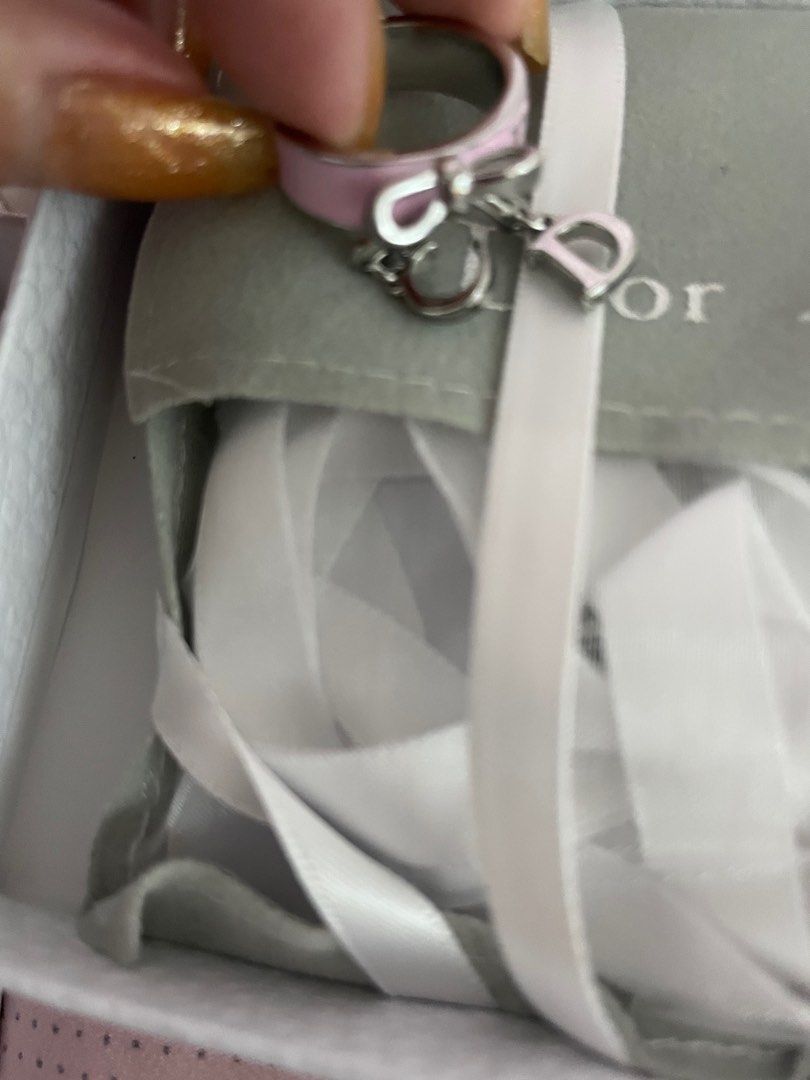 Dior Bow Ring (Category: Luxury Accessories) located in Makati City. Submitted by barbieisbratz (Listing ID 1194358991, Image 3). Description: No inclusion .