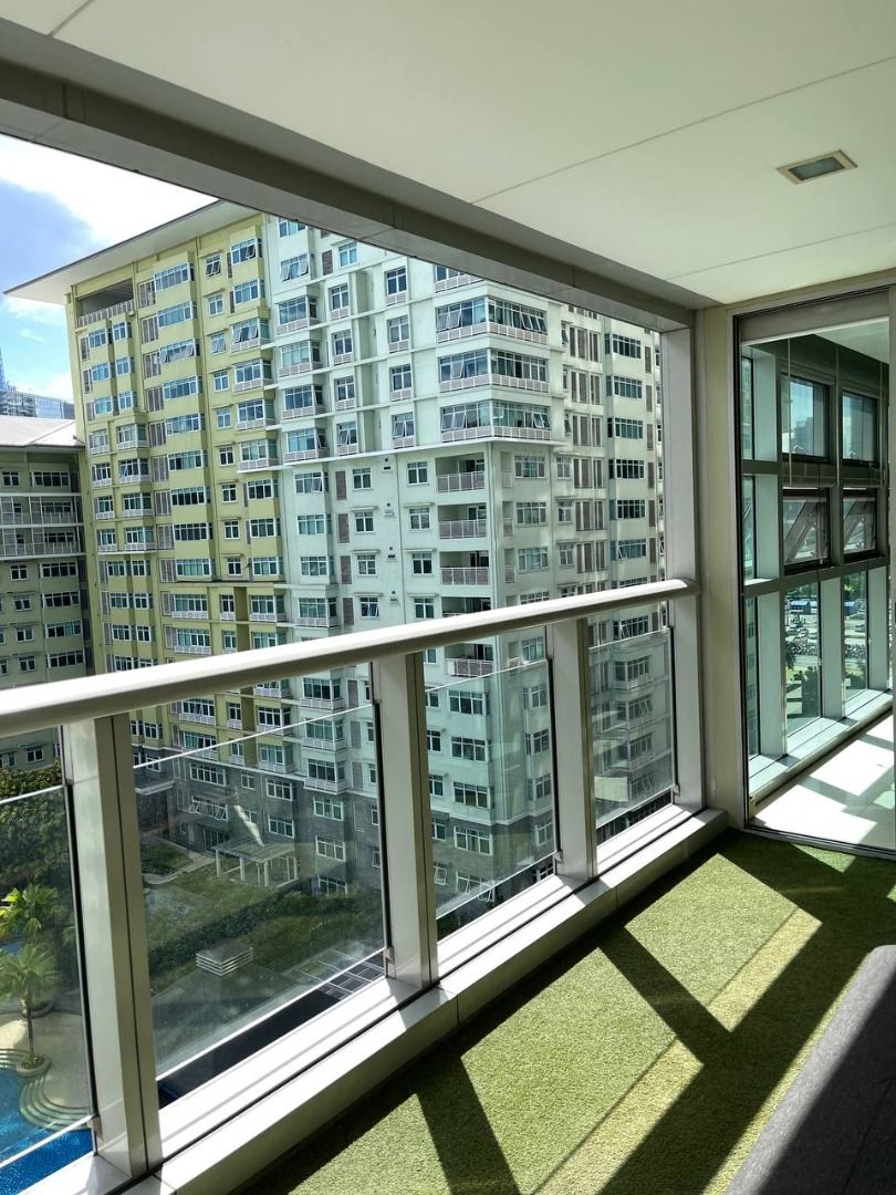 ERG FOR LEASE 3 Bedroom Unit in Garden Bridge, One Serendra, BGC