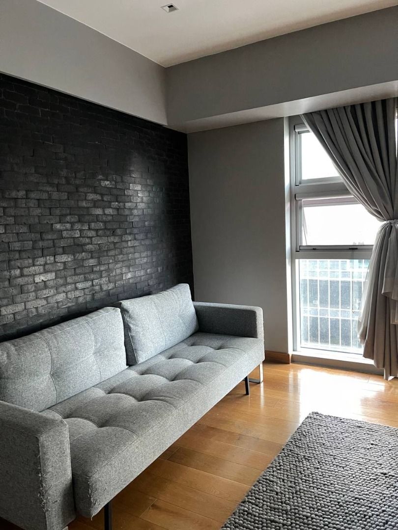 ERG FOR LEASE 3 Bedroom Unit in Garden Bridge, One Serendra, BGC