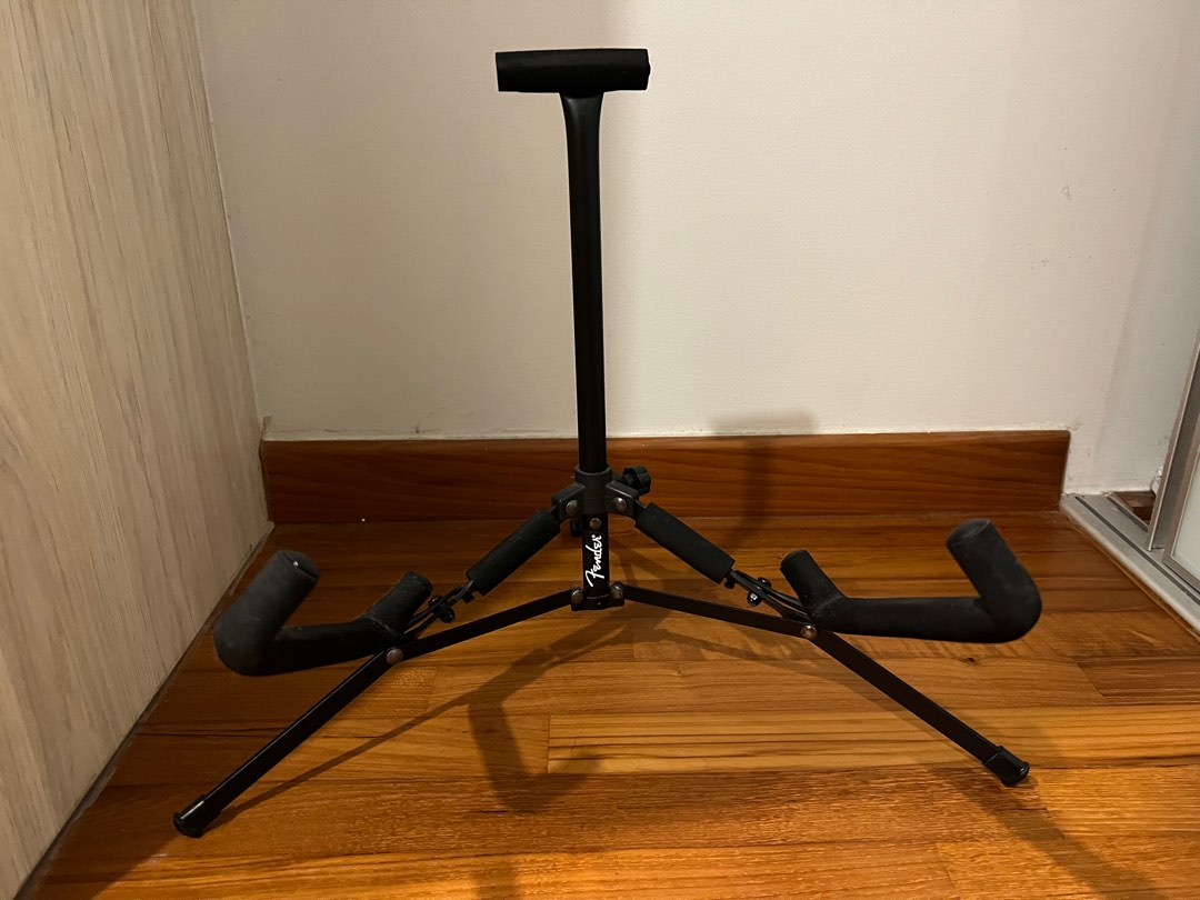 Fender Mini Acoustic Guitar Stand, Hobbies & Toys, Music & Media, Music