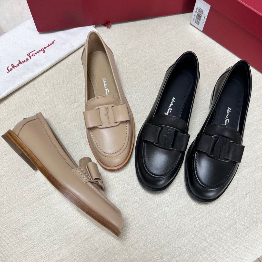 ferragamo womens loafers sale
