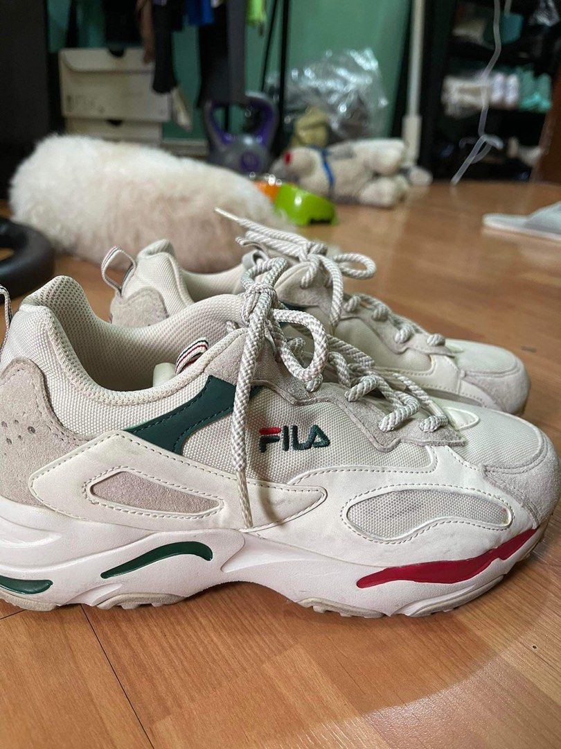 Fila Sneakers Women s Fashion Footwear Sneakers on Carousell