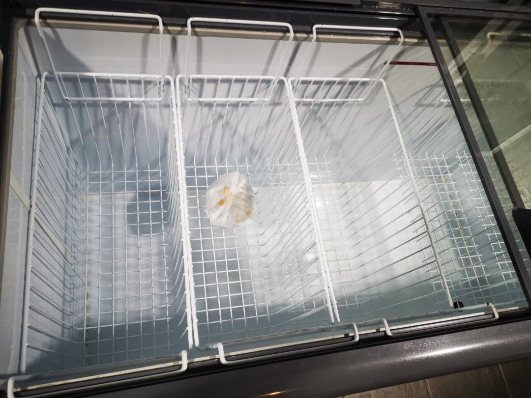 Freezer Snow 540L with LED (Berlampu), TV & Home Appliances, Other Home