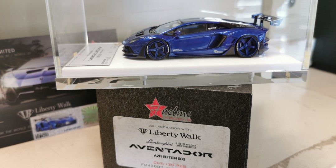 fuelme 1/43 Liberty Walk AVENTADOR LB リバティーウォーク アヴェン 