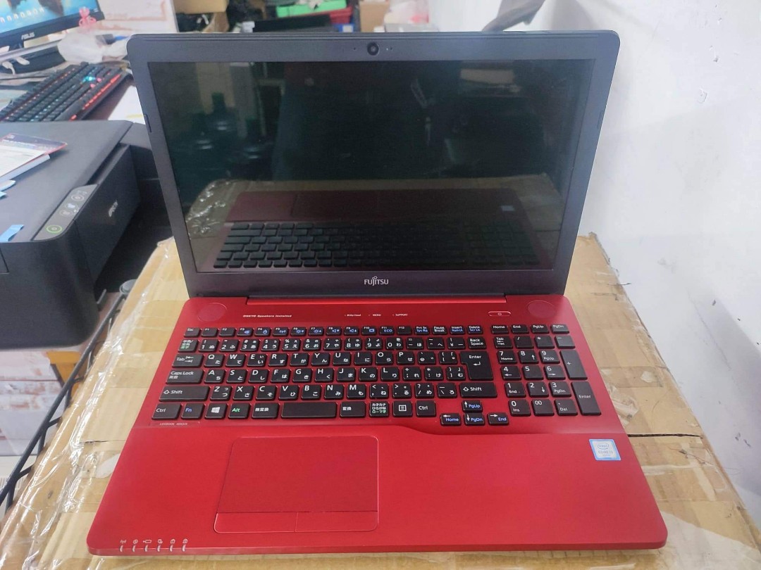 Fujitsu 6th Gen Slim Laptop w/ Camera