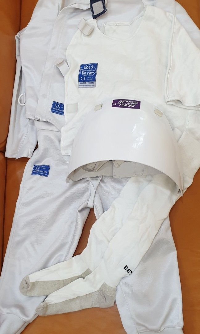Full fencing gear set, Sports Equipment, Other Sports Equipment and Supplies on Carousell
