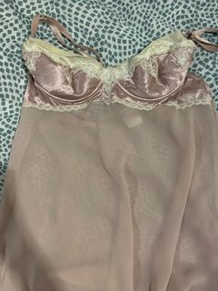 (Category: ) located in . Submitted by lolz_clothes (Listing ID 1195967891, Image 1). Description: .