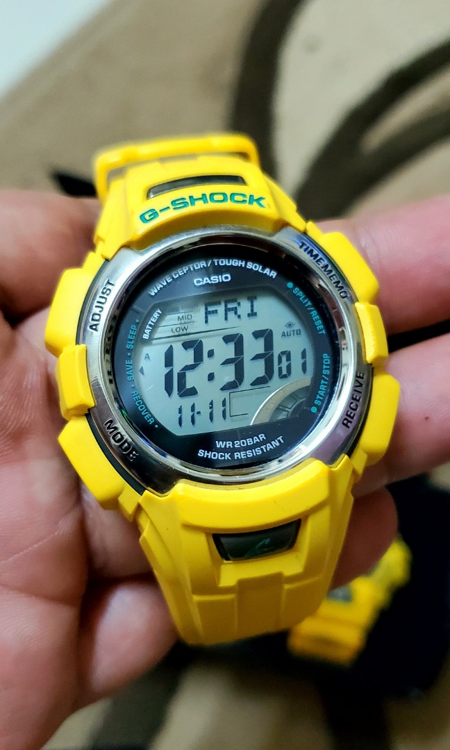 【在庫品】カシオ Gショック GW-300FJ 電波ソーラー 黄色 アルティメットフォース 時計
