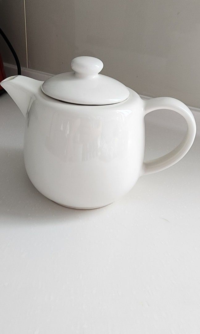 Ikea tea pot, Furniture & Home Living, Kitchenware & Tableware, Coffee & Tea Tableware on Carousell