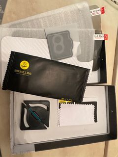 全新❣️iPhone 14 plus 防偷窺保護貼兩張 連鏡頭貼