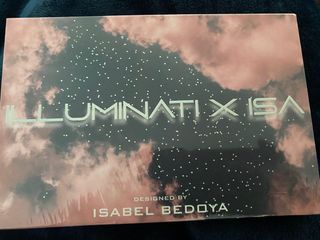 Isabel Bedoya eyeshadow palette