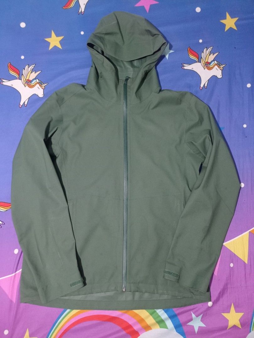 Jaket Uniqlo Blocktech Jaket Waterproof