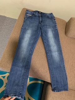 (Category: ) located in . Submitted by Pickle (Listing ID 1195948972, Image 1). Description: .