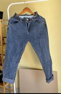 Jeans this is april