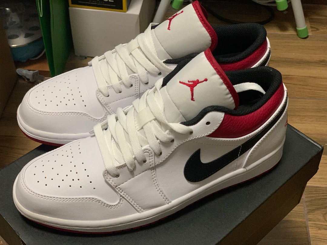 Jordan 1 Low University Red