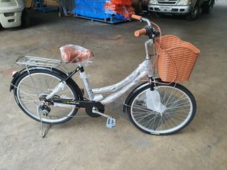 (Category: ) located in . Submitted by bicycle17 (Listing ID 1195920793, Image 1). Description: .
