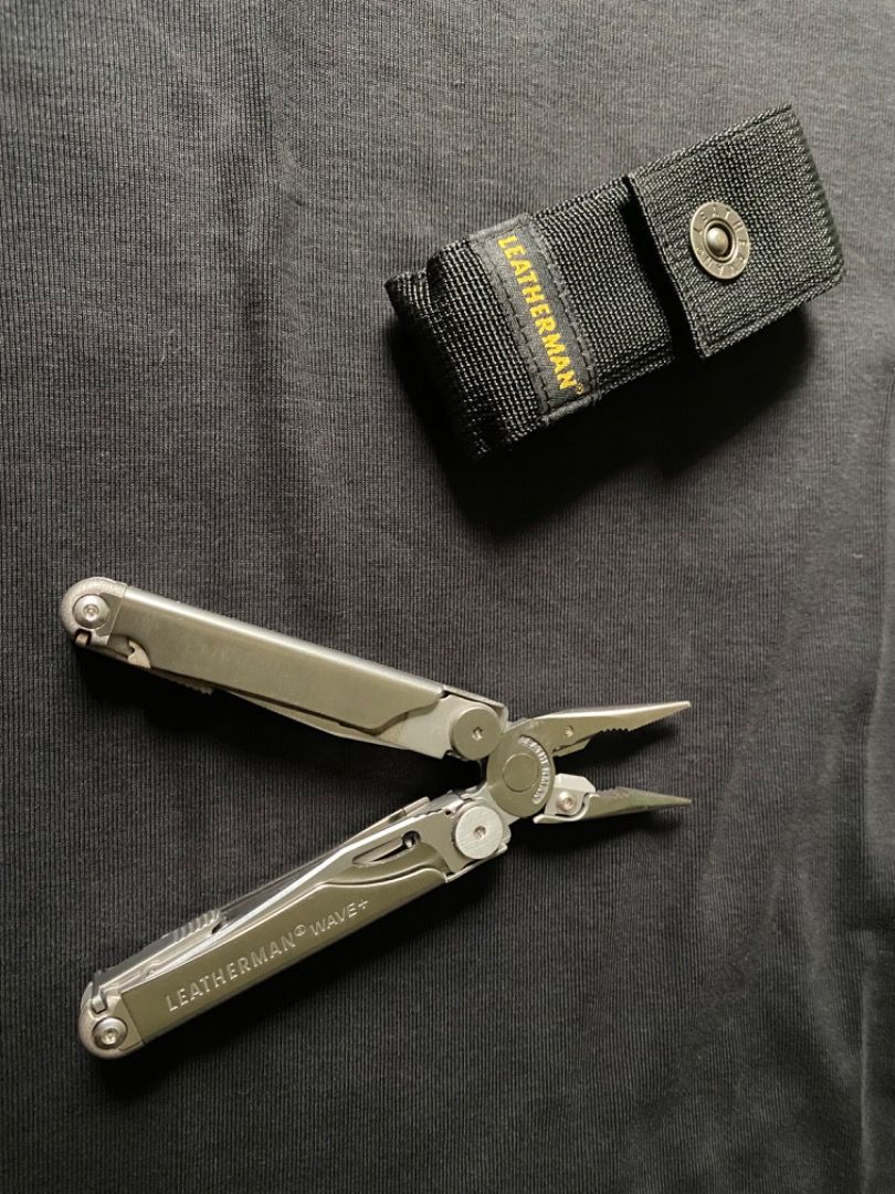 Leatherman wave plus, 2nd gen, with sheath, Commercial & Industrial