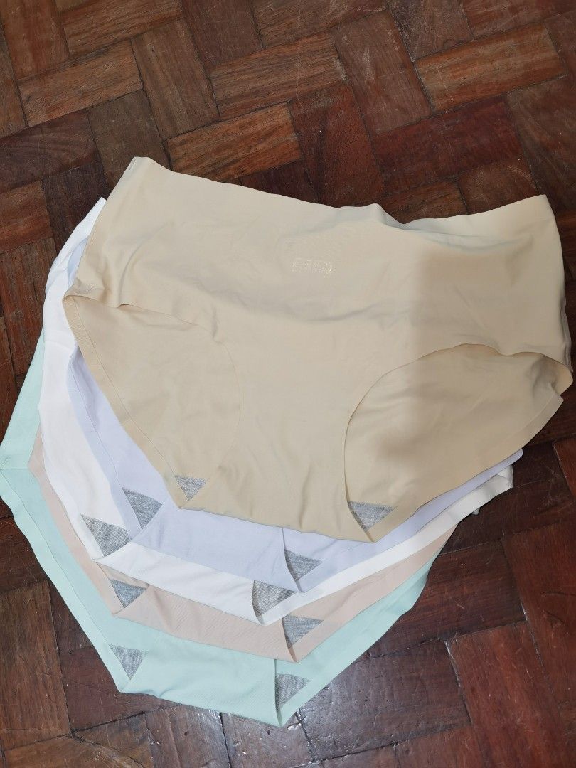 UNIQLO PANTIES BUNDLE, Women's Fashion, Undergarments & Loungewear on