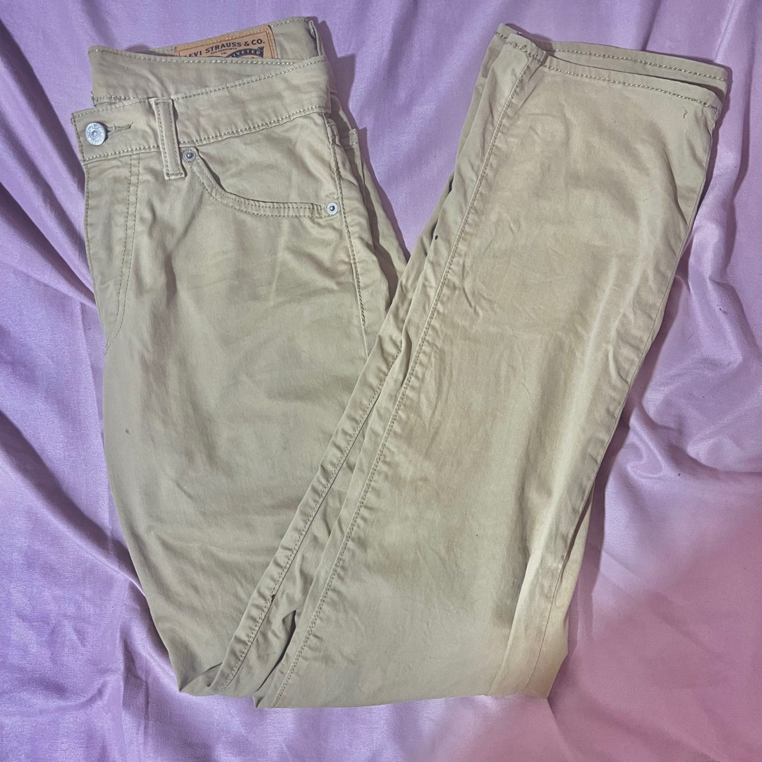 Levis cream nude brown jeans y2k pants, Women's Fashion, Bottoms, Jeans on  Carousell