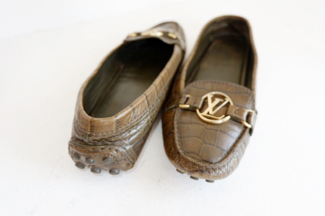 Louis Vuitton Crocodile Drivers - Orange Loafers, Shoes - LOU741710