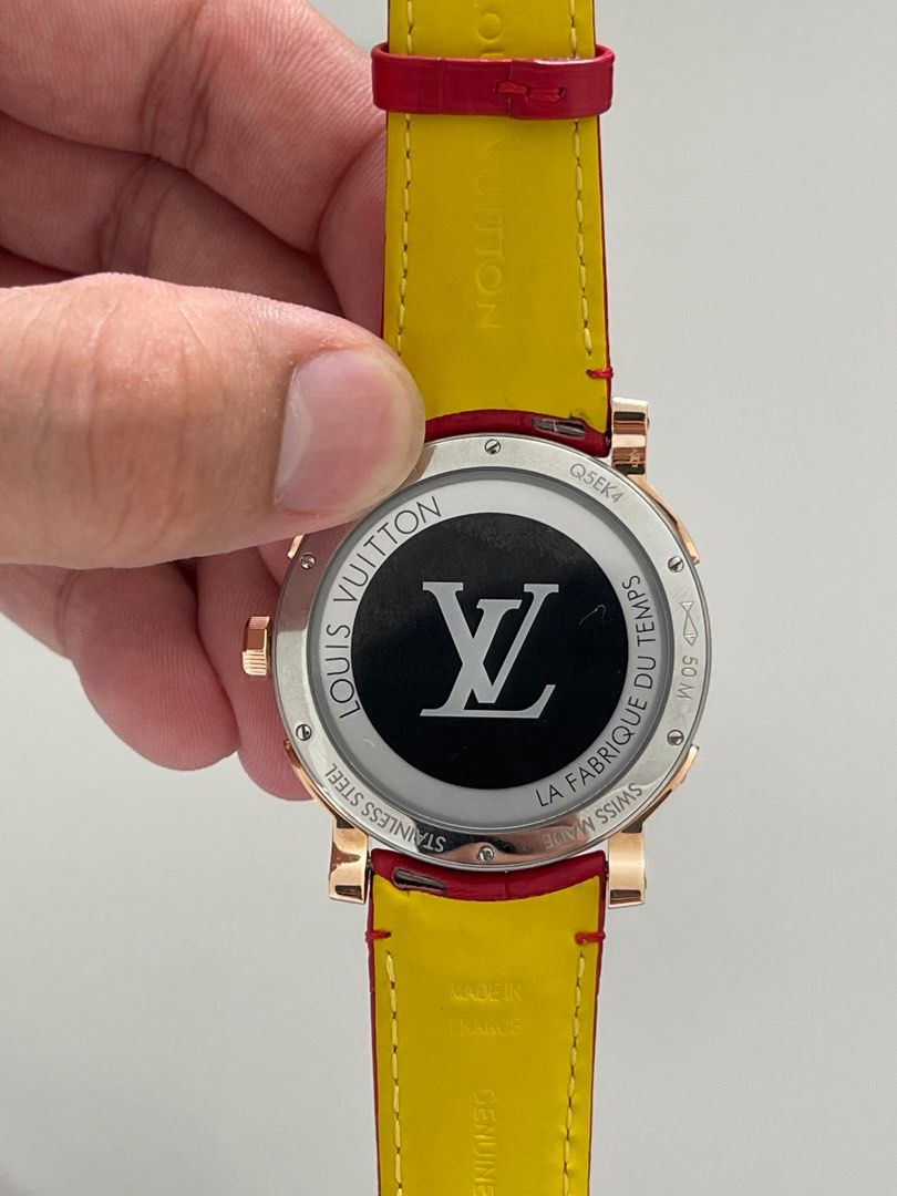 LOUIS VUITTON ESCALE TIME ZONE 39mm Q5EK40: retail price, second hand  price, specifications and reviews 